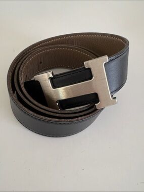Hermès Reversible Black Etoupe Constance Belt with Silver 'H' Buckle sz 80